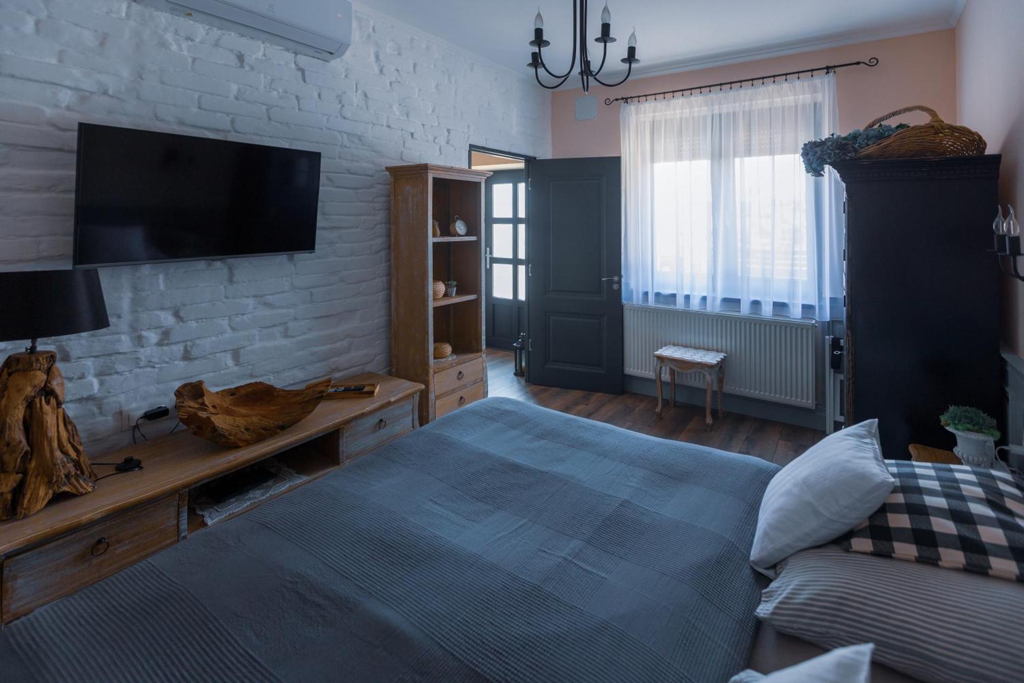 Bab-Lak Apartman Kisvárda Exterior photo